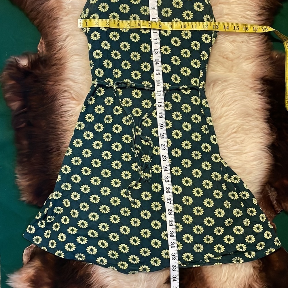 Top‎ Shop Sunflower Dress - Picture 7 of 7